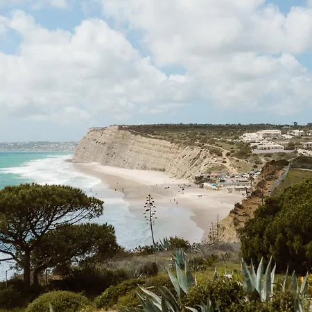 ゲストハウス Outsite - Work, Connect, Explore サグレス