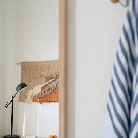 Outsite - Work, Connect, Explore 4*