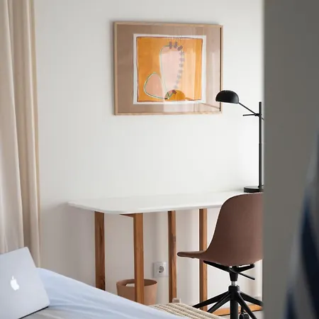 Outsite - Work, Connect, Explore ゲストハウス 4*