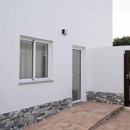 Outsite - Work, Connect, Explore Sagres