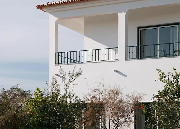 Outsite - Work, Connect, Explore Sagres