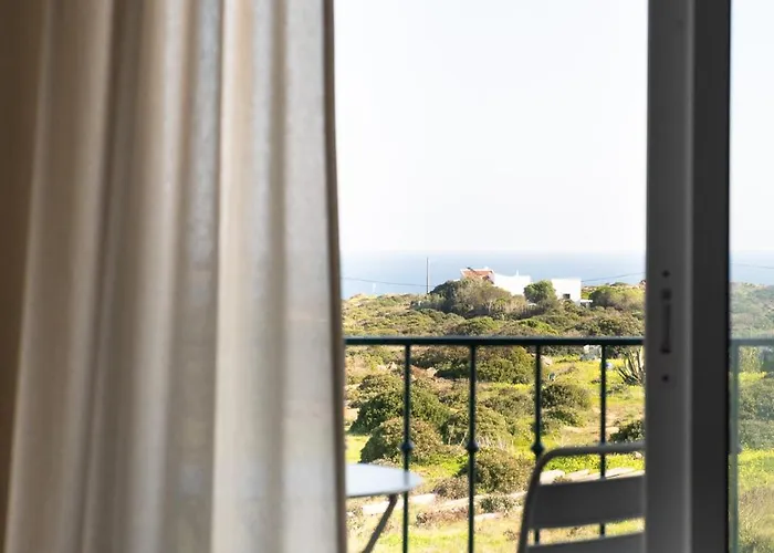 Outsite - Work, Connect, Explore Sagres