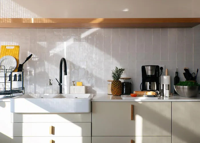 Outsite - Work, Connect, Explore 4*