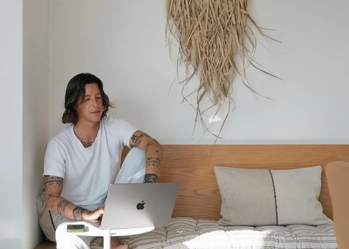 Outsite - Work, Connect, Explore Sagres