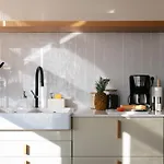 Outsite - Work, Connect, Explore 4*