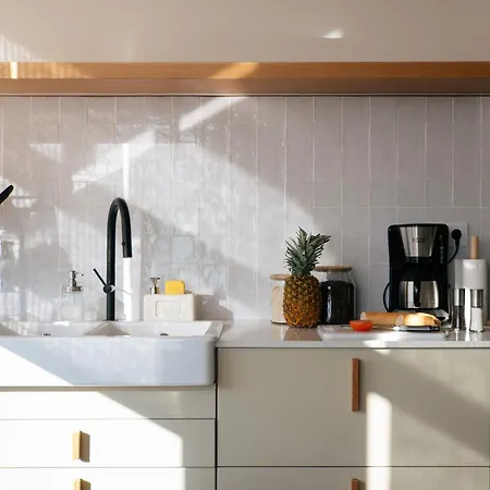 Outsite - Work, Connect, Explore 4*