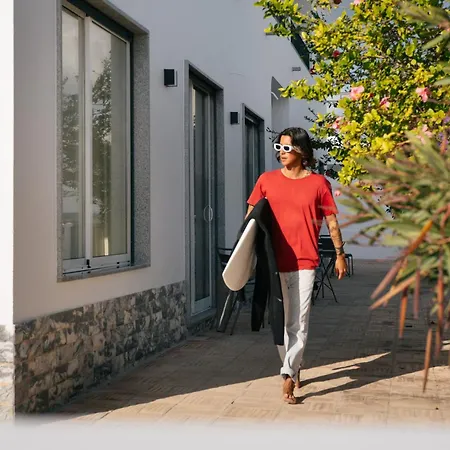 Outsite - Work, Connect, Explore בית הארחה 4*