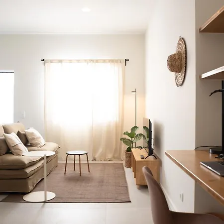 Outsite - Work, Connect, Explore